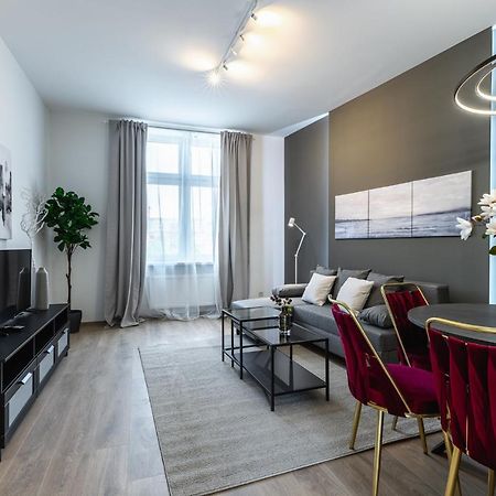Newley Renovated Apartment Next To Hannovermarkt Wenen Buitenkant foto