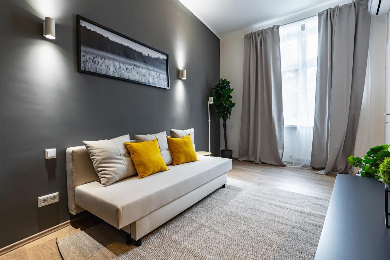 Newley Renovated Apartment Next To Hannovermarkt Wenen Buitenkant foto
