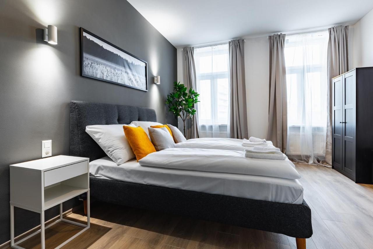 Newley Renovated Apartment Next To Hannovermarkt Wenen Buitenkant foto
